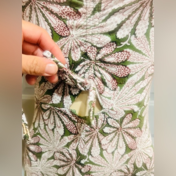 Anthropologie Jessie Cream & Green
Floral Cropped Wide Leg Jumpsuit size XS - Picture 5 of 16